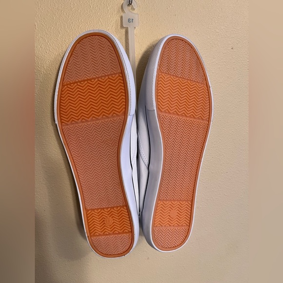 NWT Men’s Slip On Style Shoes! - Picture 3 of 4